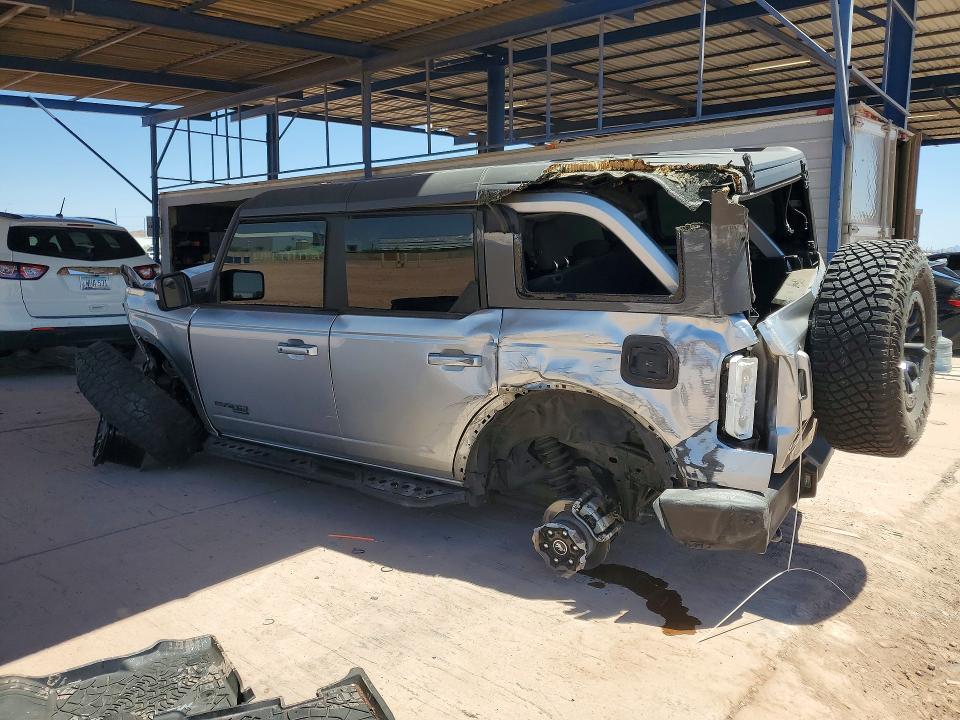 2021 Ford Bronco მანქანა იყიდება აუქციონზე, vin: 1FMEE5DP5MLA73084, აუქციონის ნომერი: 54683546