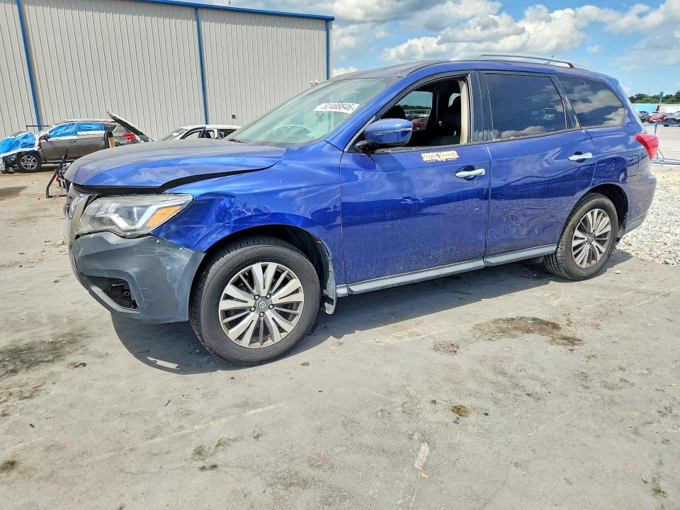 52488846 :رقم المزاد ، 5N1DR2MM7HC631656 vin ، 2017 Nissan Pathfinder مزاد بيع
