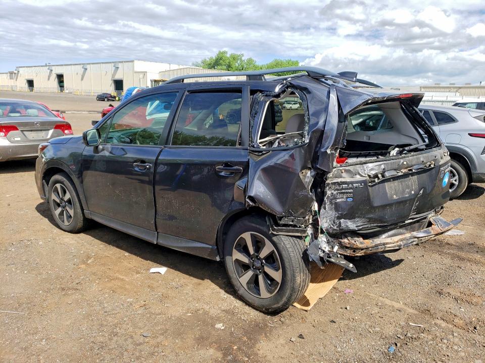 Продажа на аукционе авто 2017 Subaru Forester, vin: JF2SJAGC2HH562413, номер лота: 54940806