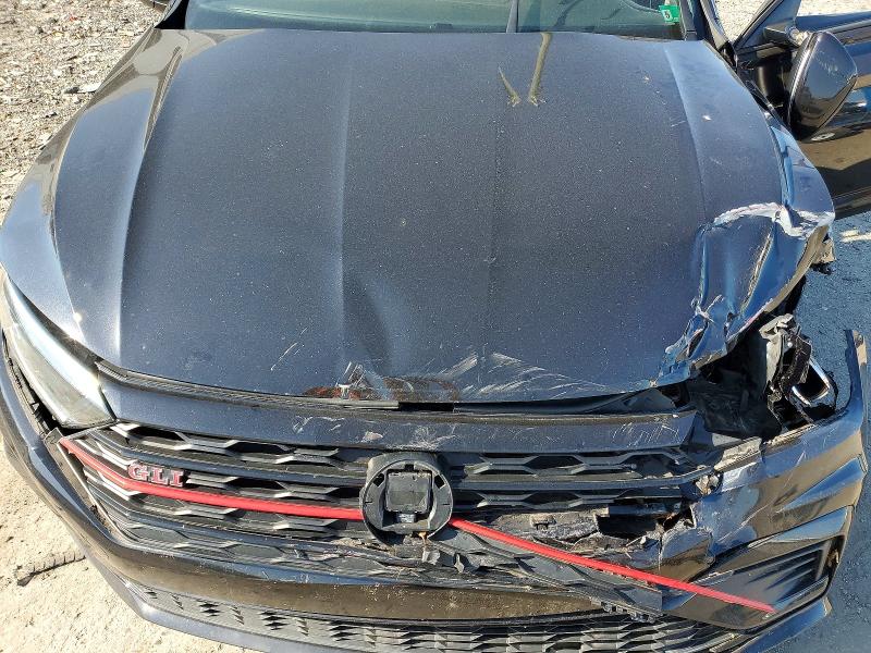 52201996 :رقم المزاد ، 3VW6T7BUXMM002154 vin ، 2021 Volkswagen Jetta مزاد بيع