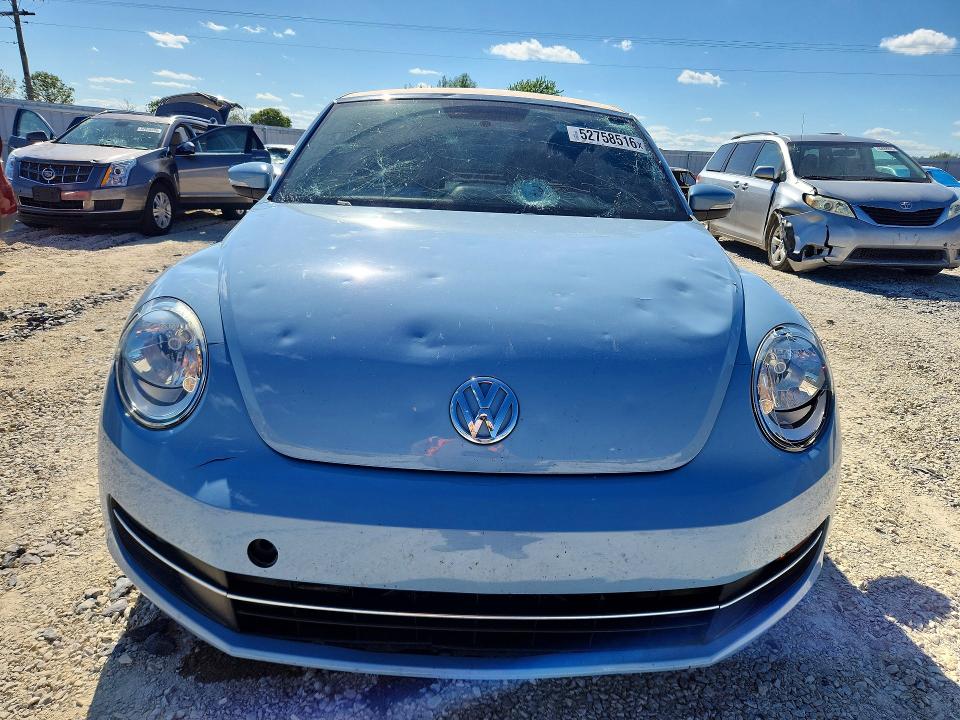 52758516 :رقم المزاد ، 3VW5L7AT5DM817317 vin ، 2013 Volkswagen Beetle مزاد بيع
