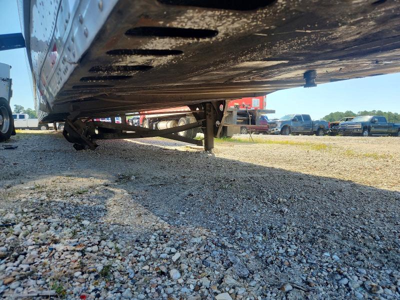 Продажа на аукционе авто 2018 Utility Trailer Mfg. Utility Bumper Pull Trailer, vin: 1UYVS2537J7376820, номер лота: 52724566