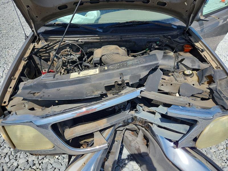 53984076 :رقم المزاد ، 2FTRF17W03CA96201 vin ، 2003 Ford F150 مزاد بيع