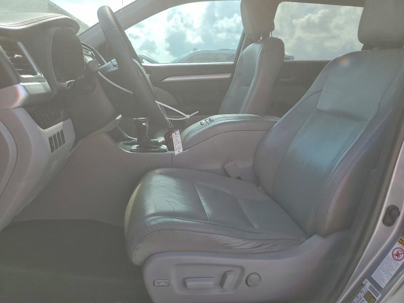Продажа на аукционе авто 2016 Toyota Highlander, vin: 5TDKKRFH2GS121625, номер лота: 52645566