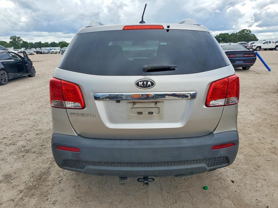 2013 Kia Sorento მანქანა იყიდება აუქციონზე, vin: 5XYKT3A69DG419470, აუქციონის ნომერი: 55238206