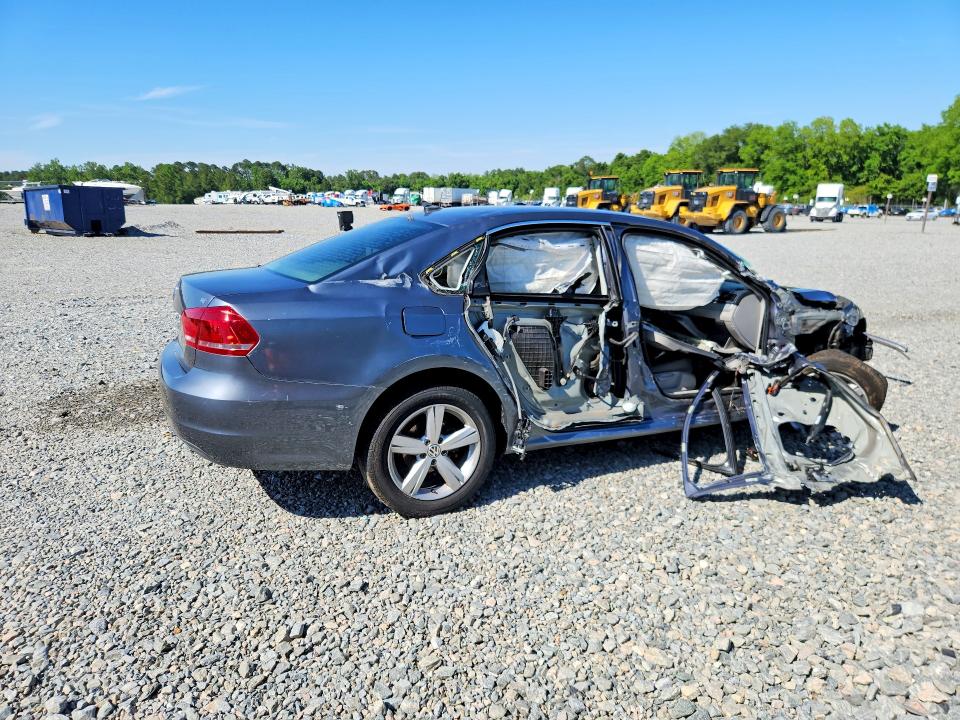 52336866 :رقم المزاد ، 1VWBH7A36DC150070 vin ، 2013 Volkswagen Passat مزاد بيع