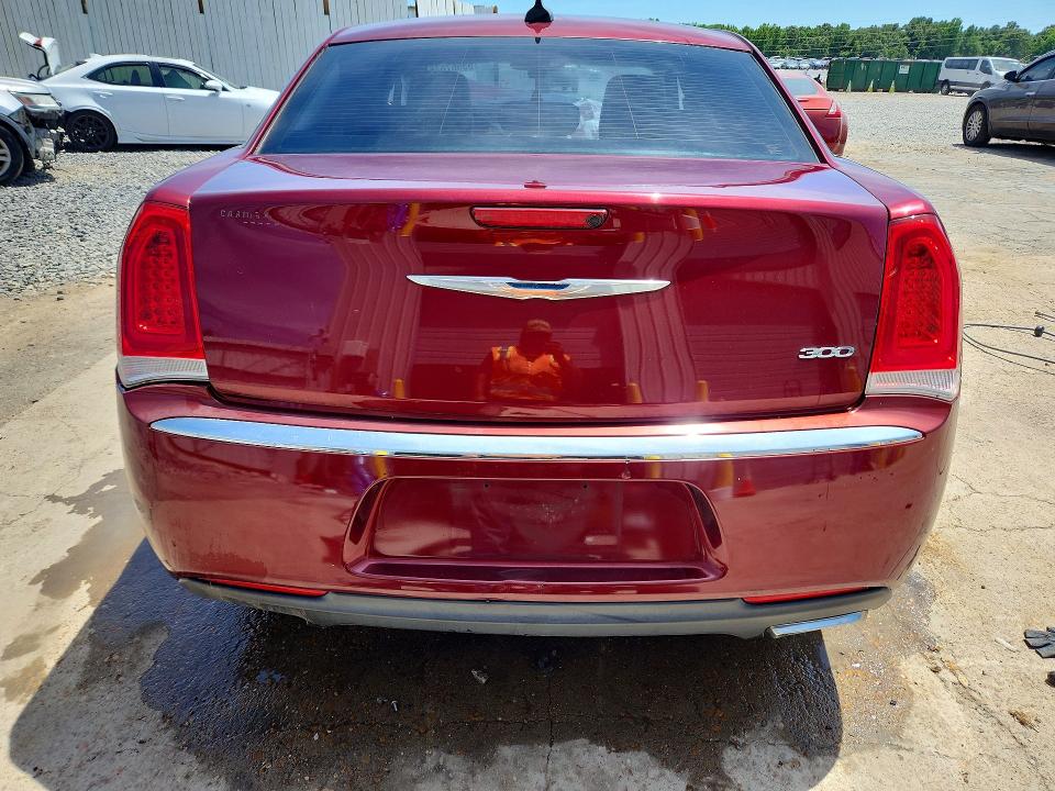 Продажа на аукционе авто 2015 Chrysler 300, vin: 2C3CCAAGXFH830516, номер лота: 53567616