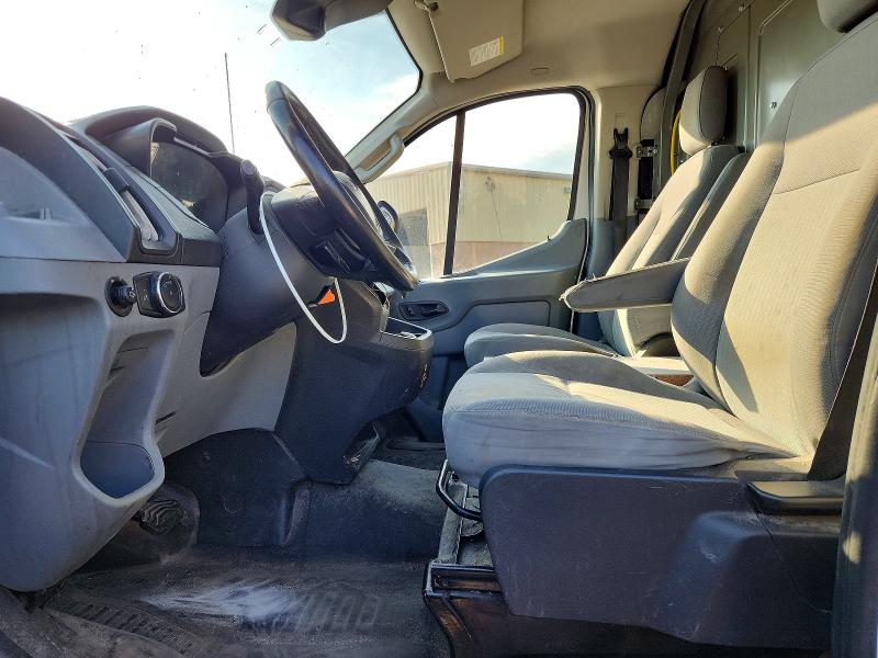 52060396 :رقم المزاد ، 1FTYR2YM5HKA85123 vin ، 2017 Ford Transit مزاد بيع