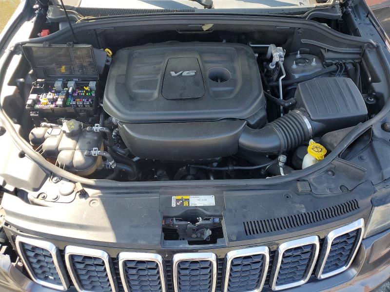 52525286 :رقم المزاد ، 1C4RJEBG3HC887826 vin ، 2017 Jeep Grand Cherokee مزاد بيع