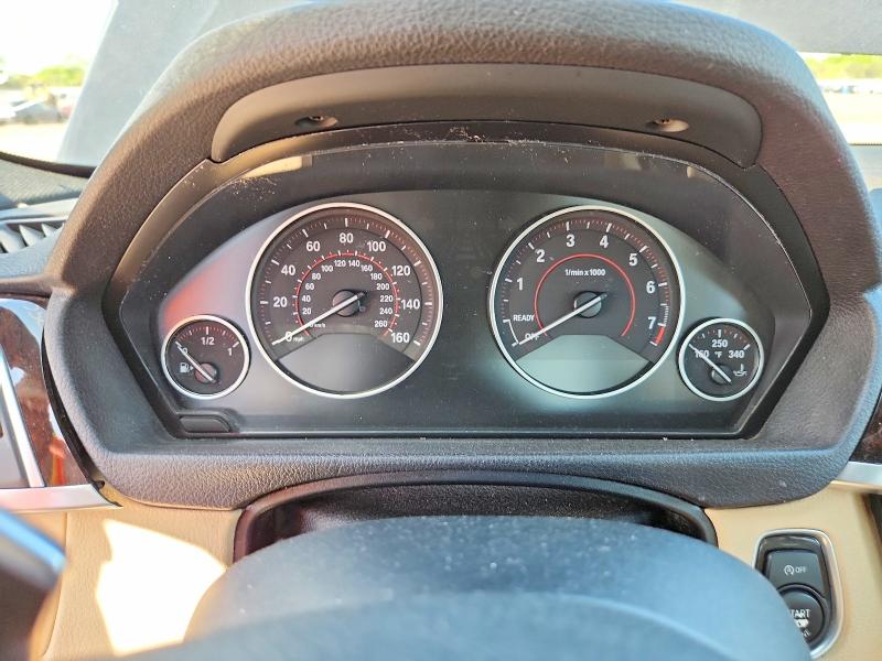 55074606 :رقم المزاد ، WBA8E3G5XGNU03792 vin ، 2016 Bmw 328 مزاد بيع