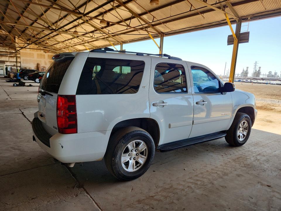 55210716 :رقم المزاد ، 1GNFC13077J392604 vin ، 2007 Chevrolet Tahoe مزاد بيع