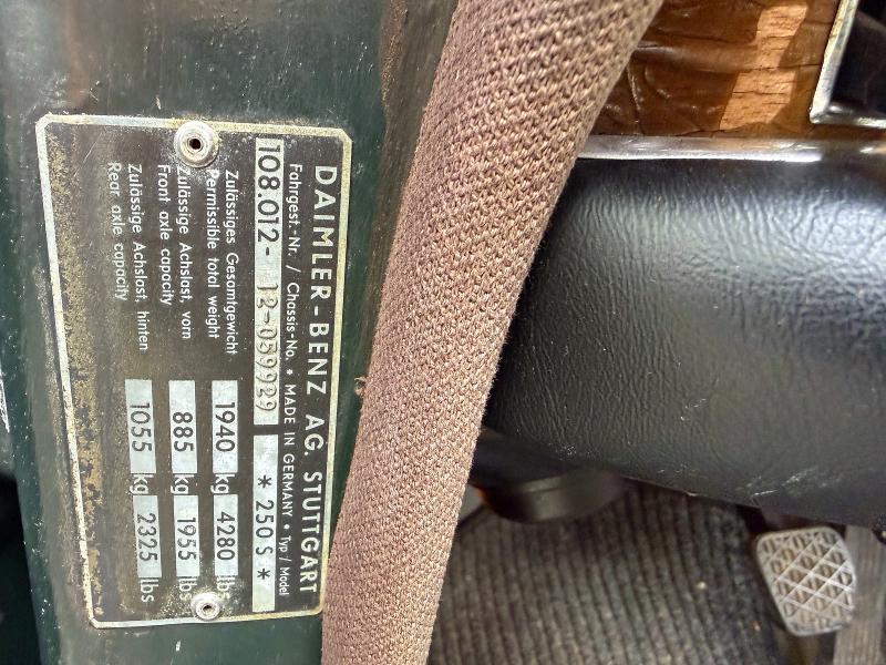 55223856 :رقم المزاد ، 10801212059929 vin ، 1968 Mercedes-benz 250s مزاد بيع