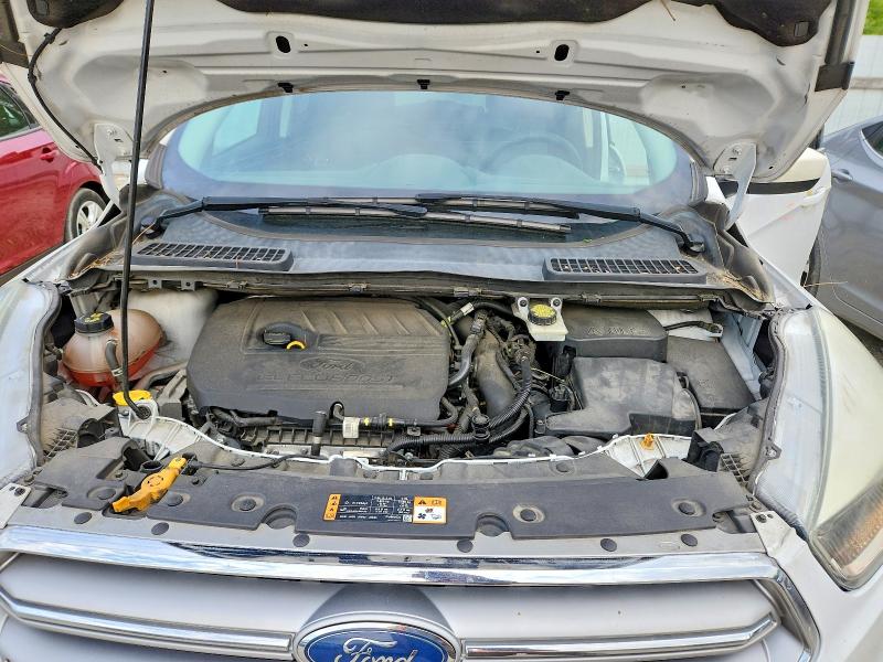 Продаж на аукціоні авто 2017 Ford Escape, vin: 1FMCU0GD8HUA52700, номер лоту: 51540236