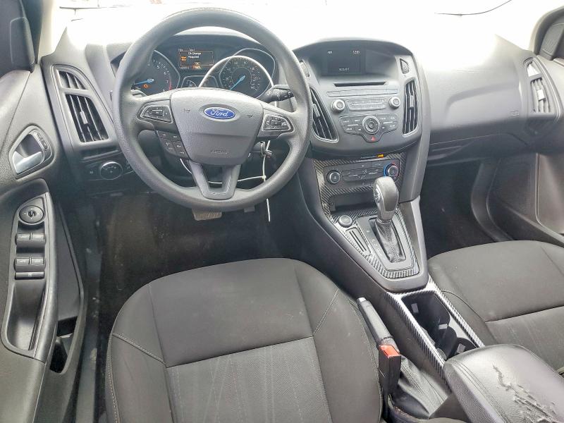 55228376 :رقم المزاد ، 1FADP3F28HL256247 vin ، 2017 Ford Focus مزاد بيع