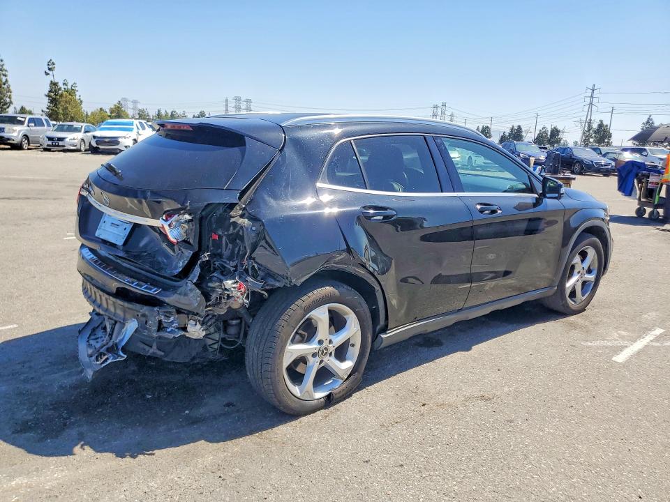 53201556 :رقم المزاد ، WDCTG4EB0KU003870 vin ، 2019 Mercedes-benz Gla مزاد بيع