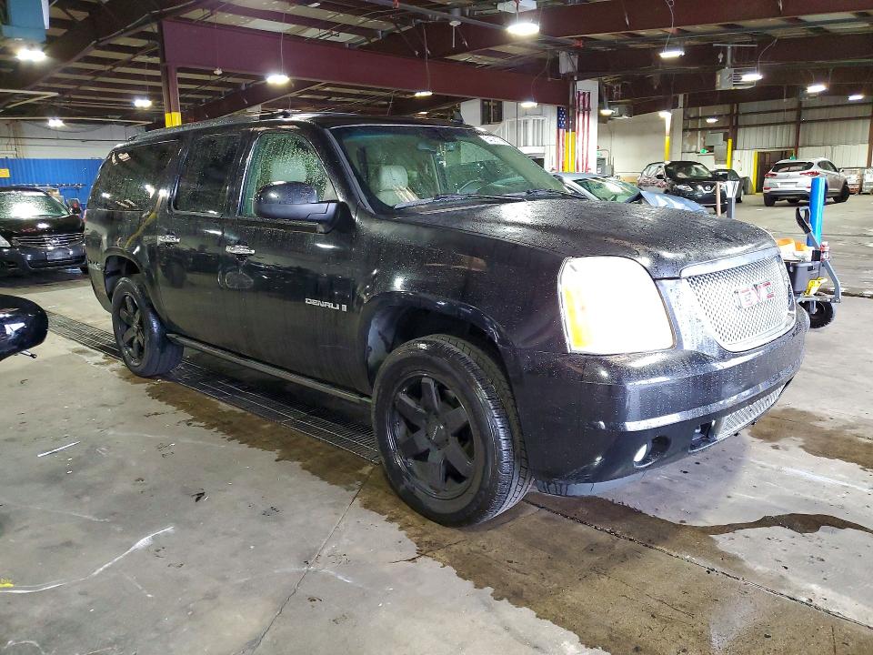 Продажа на аукционе авто 2007 Gmc Yukon Xl, vin: 1GKFK66897J274035, номер лота: 54081756
