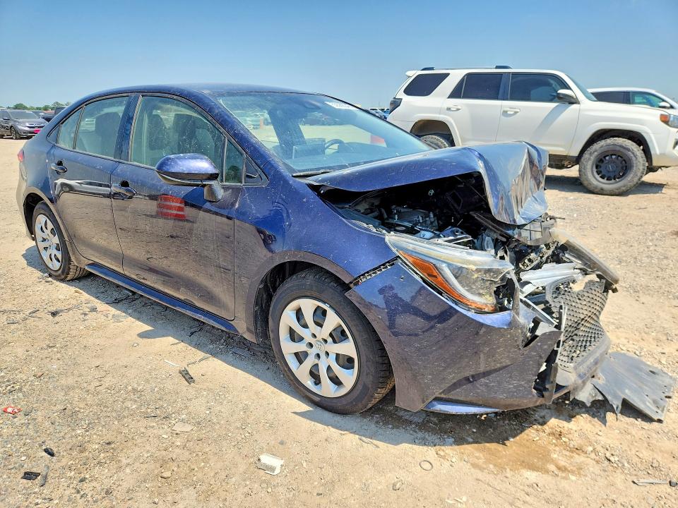 Продажа на аукционе авто 2021 Toyota Corolla, vin: JTDEPMAE4MJ153645, номер лота: 53588046