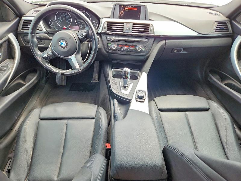 2015 Bmw 320 მანქანა იყიდება აუქციონზე, vin: WBA3B1G57FNT02389, აუქციონის ნომერი: 53646376