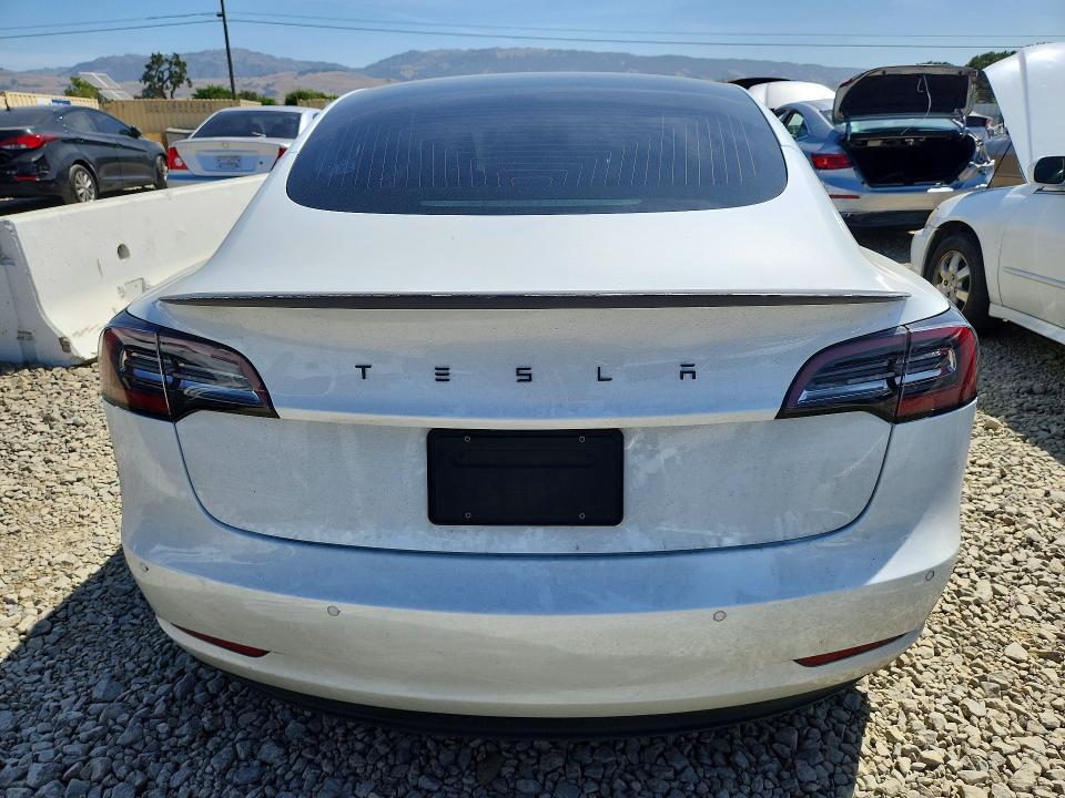 Продажа на аукционе авто 2019 Tesla Model 3, vin: 5YJ3E1EAXKF316872, номер лота: 53783216