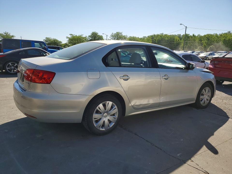 53035256 :رقم المزاد ، 3VWDX7AJ9BM387514 vin ، 2011 Volkswagen Jetta مزاد بيع