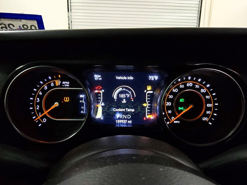 52711736 :رقم المزاد ، 1C4HJXDG3NW140211 vin ، 2022 Jeep Wrangler Unlimited مزاد بيع