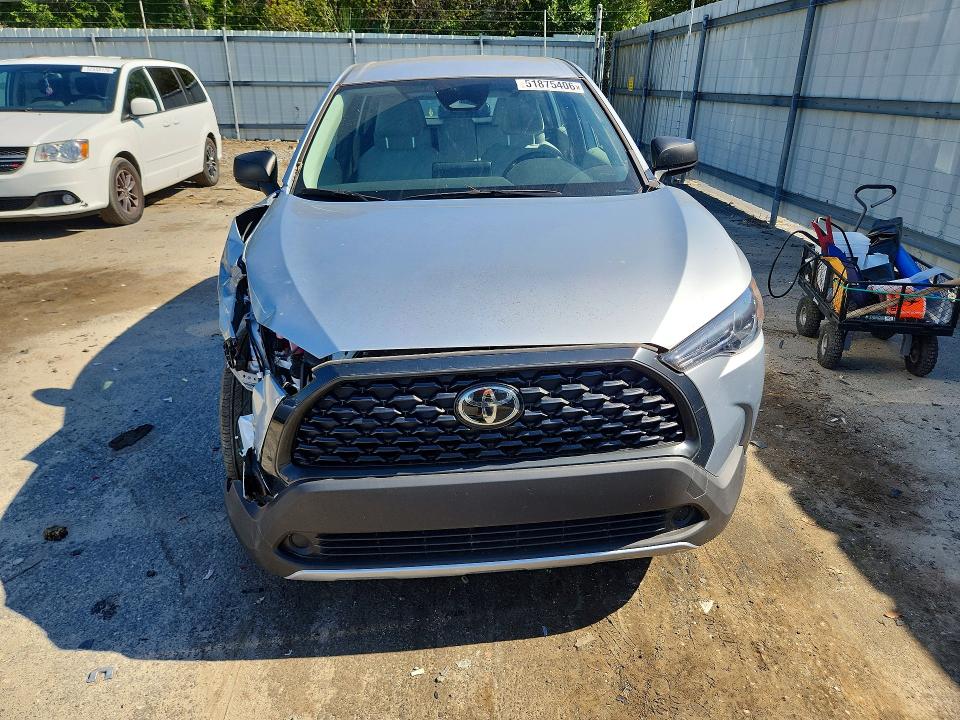 51875406 :رقم المزاد ، 7MUAAAAG4PV065742 vin ، 2023 Toyota Corolla Cross مزاد بيع
