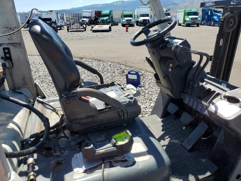 2015 Unicariers Forklift მანქანა იყიდება აუქციონზე, vin: CP1F29W7565, აუქციონის ნომერი: 52501436