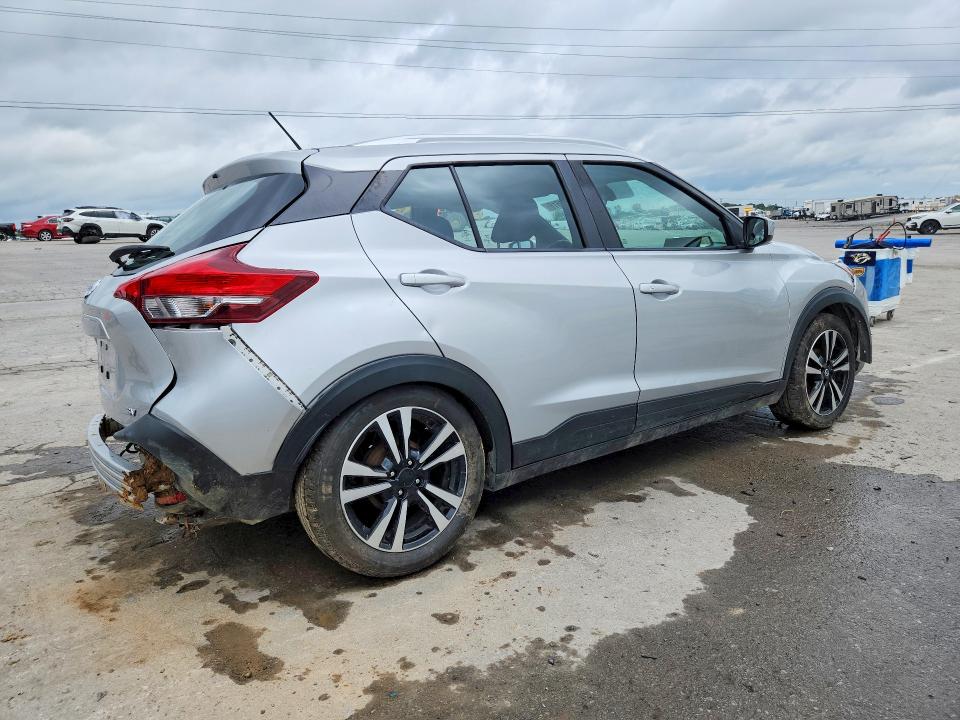 55061616 :رقم المزاد ، 3N1CP5CV7LL490511 vin ، 2020 Nissan Kicks مزاد بيع