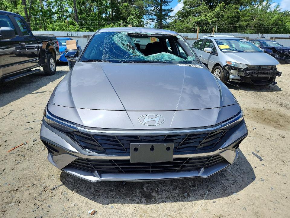 Продаж на аукціоні авто 2025 Hyundai Elantra, vin: KMHLM4DG8SU939047, номер лоту: 54602476