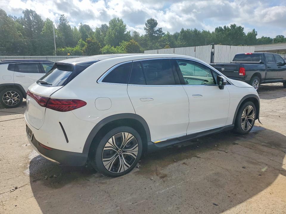54107336 :رقم المزاد ، 4JGGM2BB6RA050899 vin ، 2024 Mercedes-benz Eqe Suv مزاد بيع