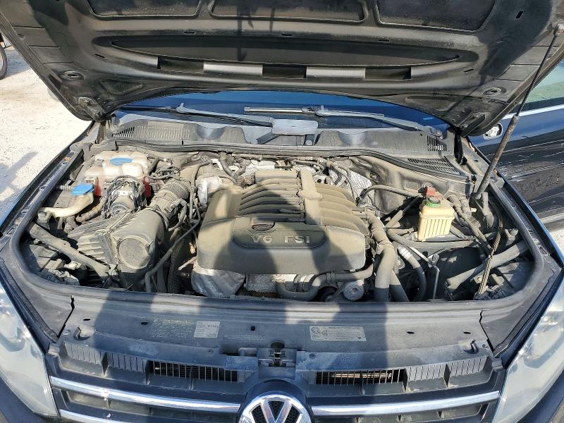 Aukcja sprzedaży 2011 Volkswagen Touareg, vin: WVGFF9BP2BD003223, numer aukcji: 52408596