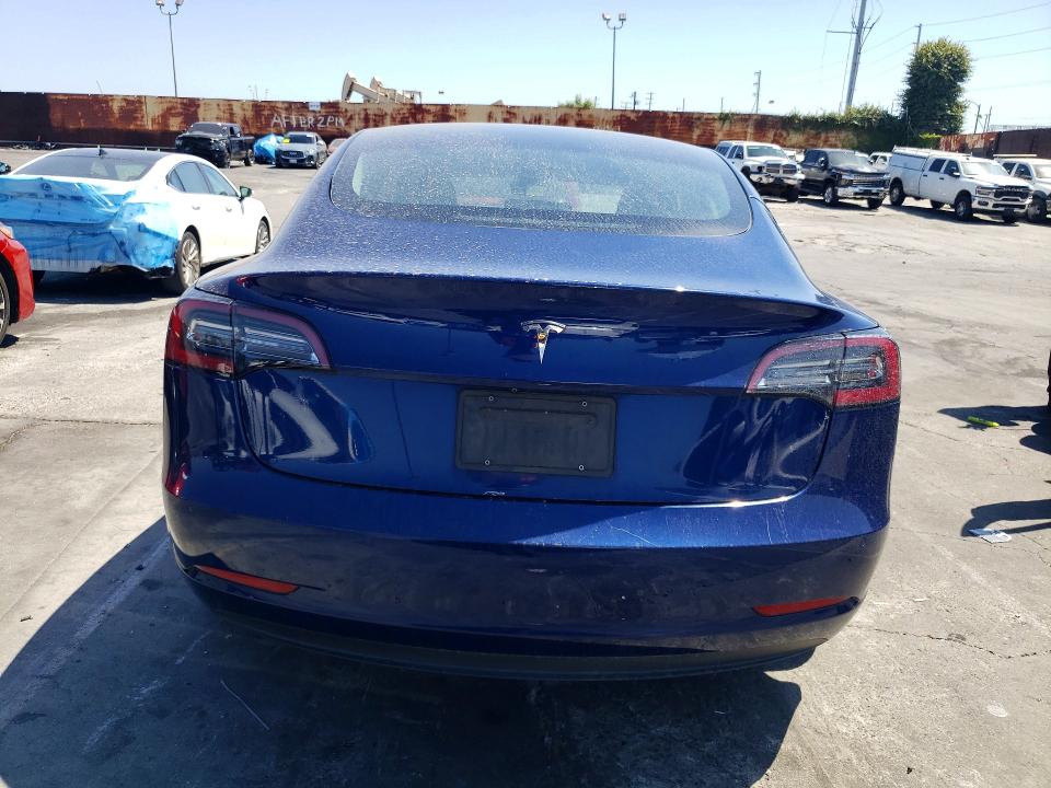 54010956 :رقم المزاد ، 5YJ3E1EA7NF143185 vin ، 2022 Tesla Model 3 مزاد بيع