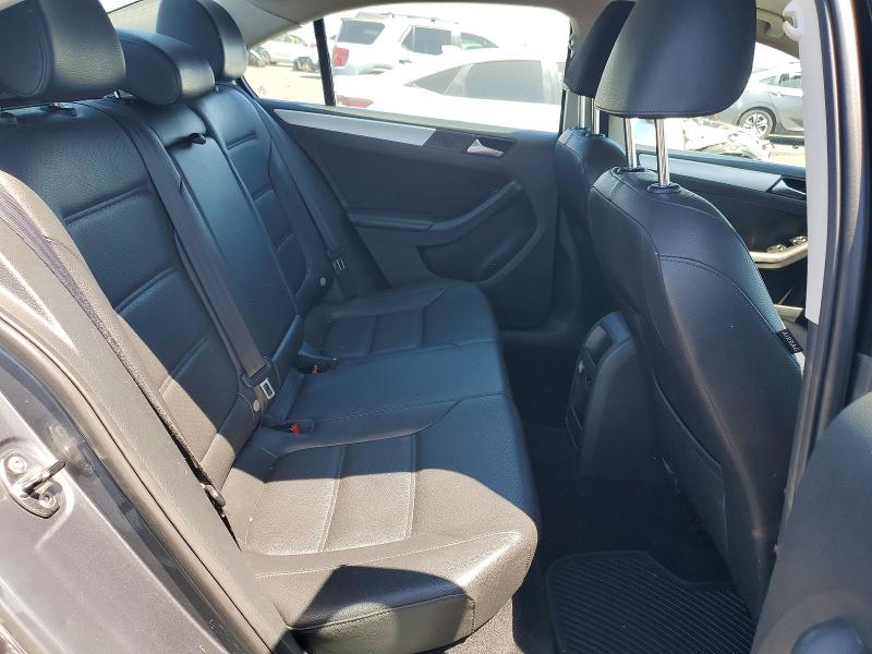 53928626 :رقم المزاد ، 3VWDP7AJ2DM439990 vin ، 2013 Volkswagen Jetta مزاد بيع