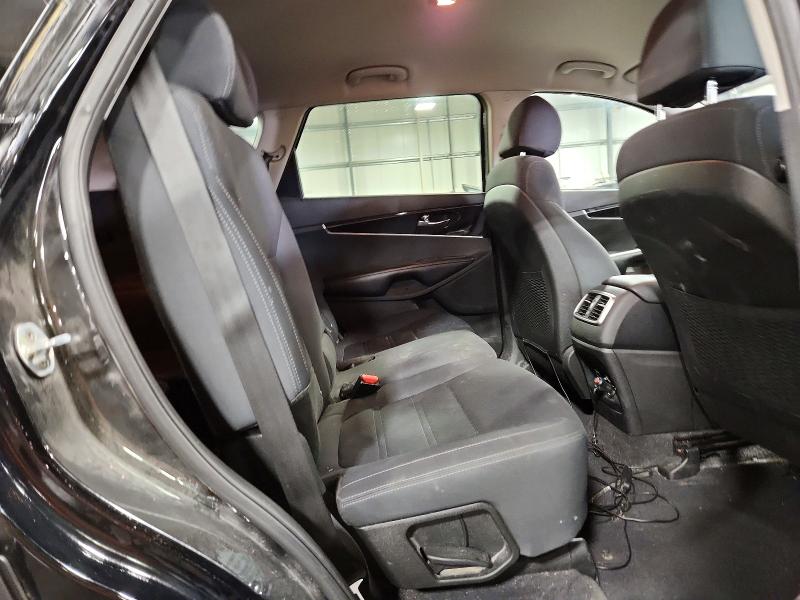 2018 Kia Sorento მანქანა იყიდება აუქციონზე, vin: 5XYPGDA39JG427487, აუქციონის ნომერი: 53247996