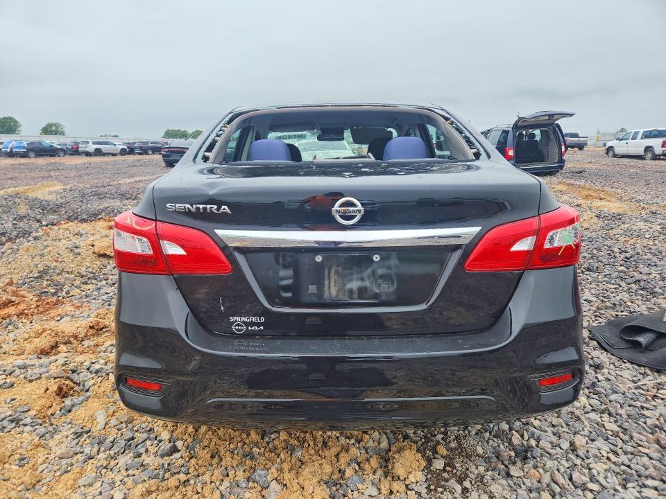 54436536 :رقم المزاد ، 3N1AB7AP6JY338449 vin ، 2018 Nissan Sentra مزاد بيع