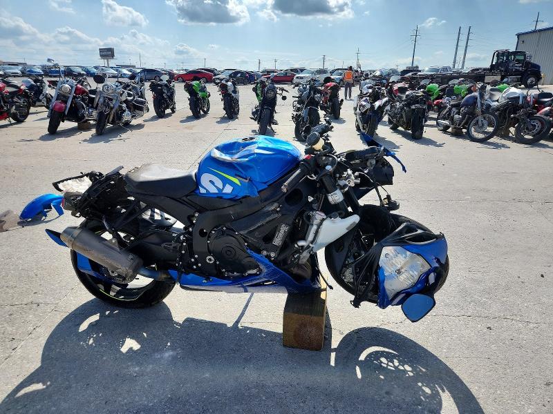 2015 Suzuki Gsx-r600 მანქანა იყიდება აუქციონზე, vin: JS1GN7FA4F2101042, აუქციონის ნომერი: 54812686