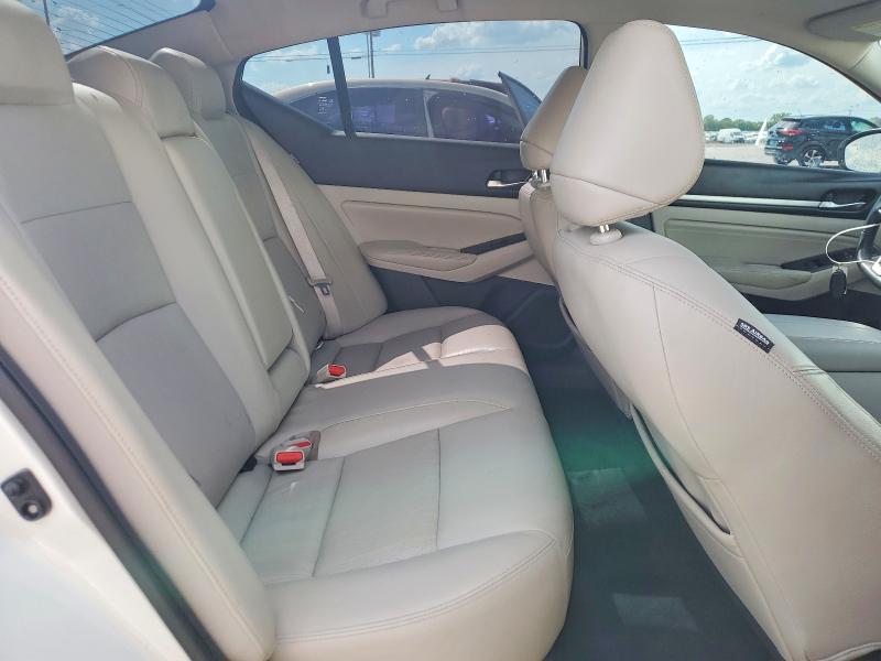 54303366 :رقم المزاد ، 1N4BL4EV0KC126085 vin ، 2019 Nissan Altima مزاد بيع