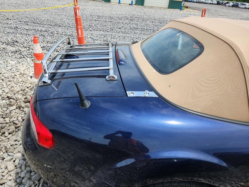 55417846 :رقم المزاد ، JM1NC2NF3B0214196 vin ، 2011 Mazda Mx-5 Miata مزاد بيع