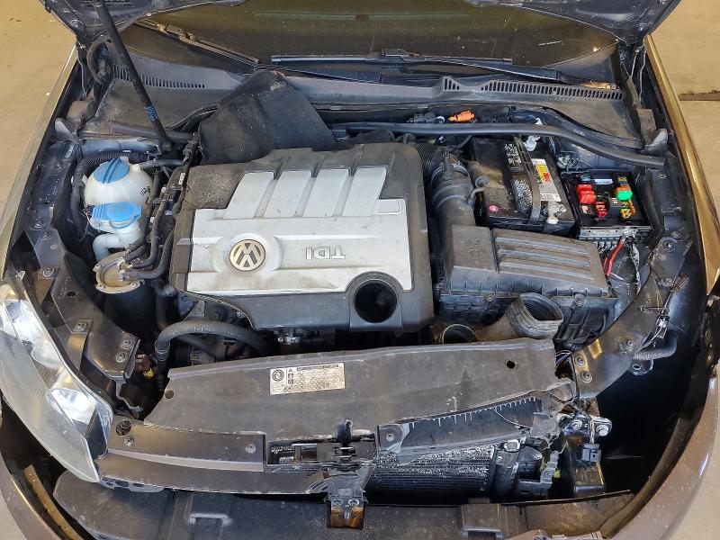 53700666 :رقم المزاد ، 3VWPL7AJ6BM690033 vin ، 2011 Volkswagen Jetta مزاد بيع