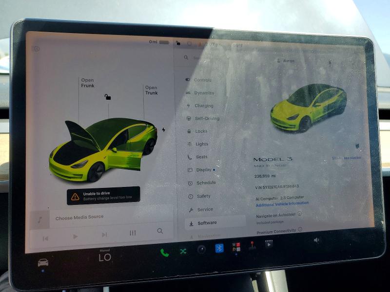 53226146 :رقم المزاد ، 5YJ3E1EA6JF158643 vin ، 2018 Tesla Model 3 مزاد بيع