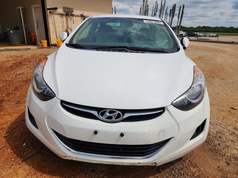 53053806 :رقم المزاد ، 5NPDH4AE8DH356751 vin ، 2013 Hyundai Elantra مزاد بيع