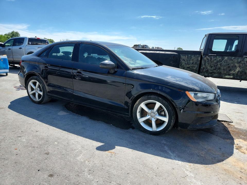 Продажа на аукционе авто 2016 Audi A3, vin: WAUA7HFF4G1050623, номер лота: 51749606