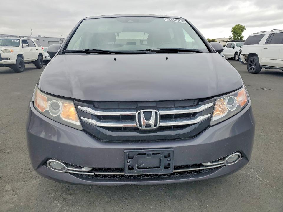55456996 :رقم المزاد ، 5FNRL5H6XFB037572 vin ، 2015 Honda Odyssey مزاد بيع