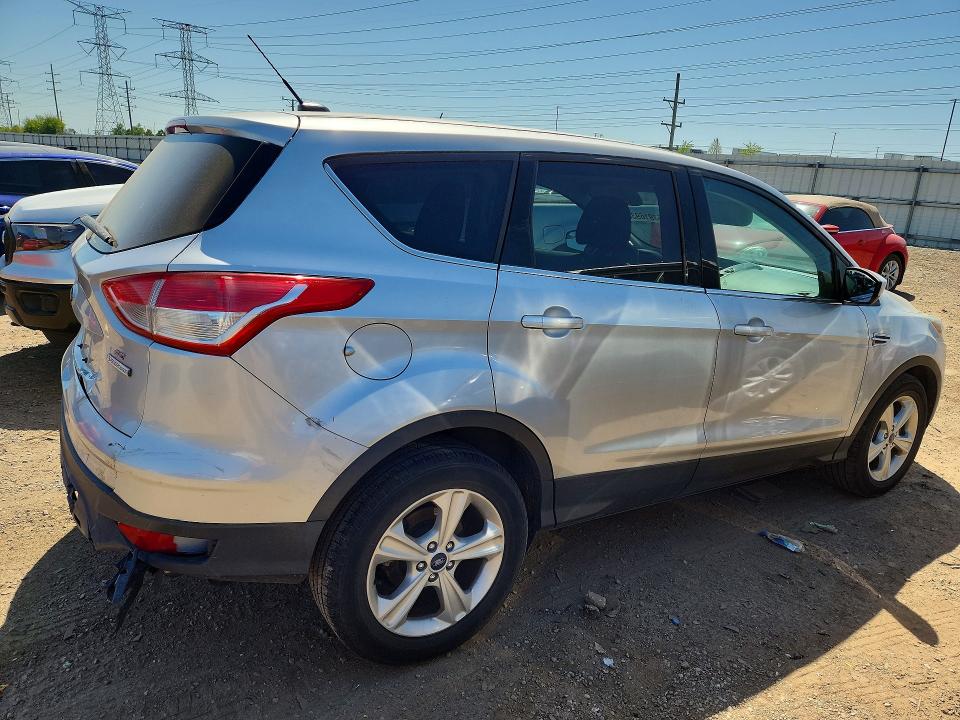 2015 Ford Escape მანქანა იყიდება აუქციონზე, vin: 1FMCU0G93FUB70338, აუქციონის ნომერი: 53916936