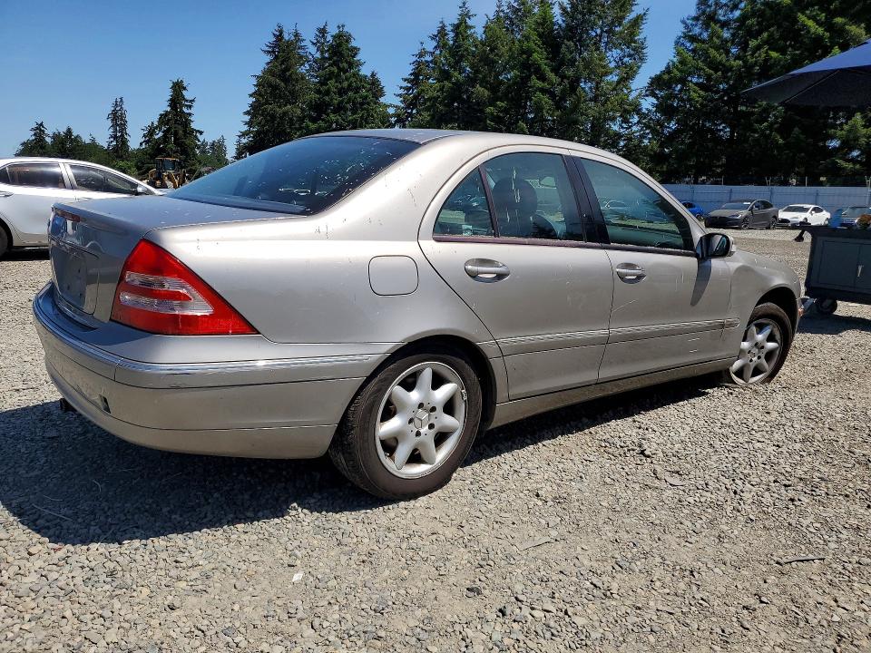 55198386 :رقم المزاد ، WDBRF64J54F509952 vin ، 2004 Mercedes-benz C مزاد بيع