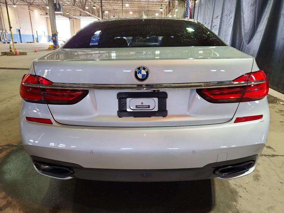 52499526 :رقم المزاد ، WBA7E2C56KB217513 vin ، 2019 Bmw 740 مزاد بيع