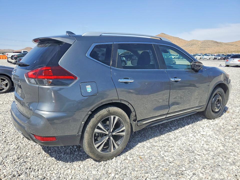 54992406 :رقم المزاد ، JN8AT2MT7JW458388 vin ، 2018 Nissan Rogue مزاد بيع
