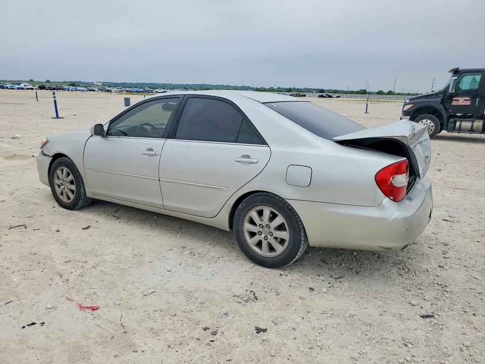2003 Toyota Camry მანქანა იყიდება აუქციონზე, vin: 4T1BF30K43U551373, აუქციონის ნომერი: 53102166