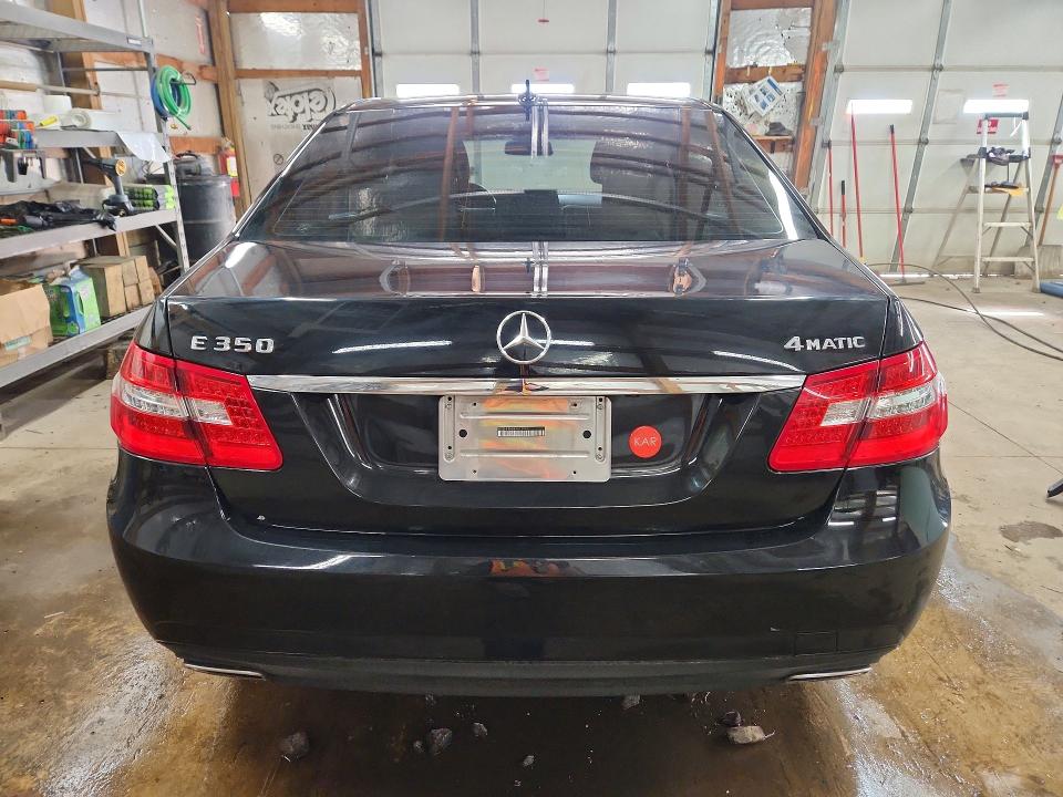 Auction sale of the 2010 Mercedes-benz E, vin: WDDHF8HB8AA134701, lot number: 52039136