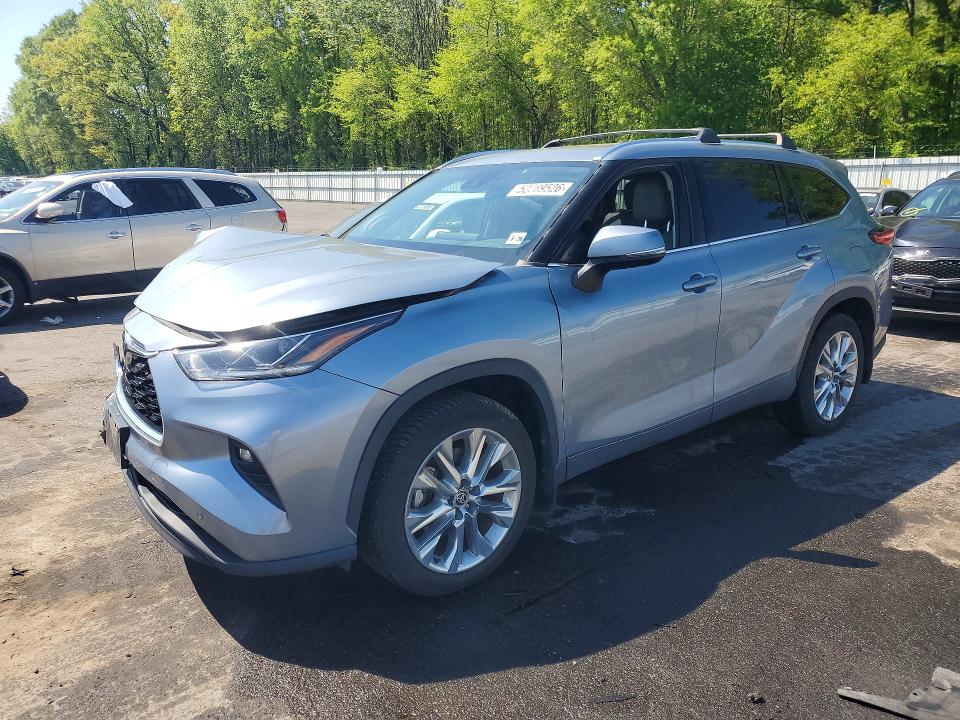 2021 Toyota Highlander მანქანა იყიდება აუქციონზე, vin: 5TDDZRBH8MS090421, აუქციონის ნომერი: 52289526